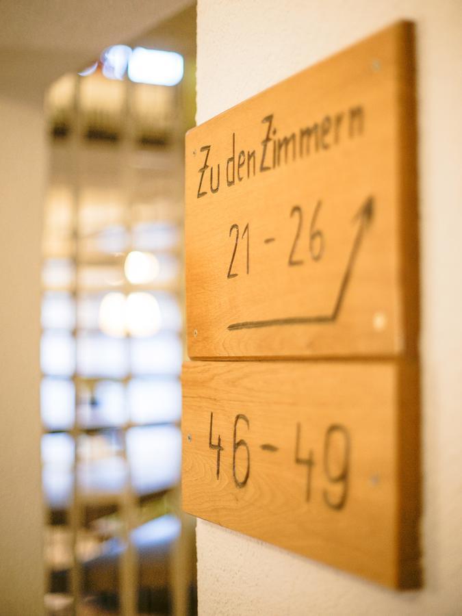 Hotel Gasthof Zum Biber Motten Bagian luar foto