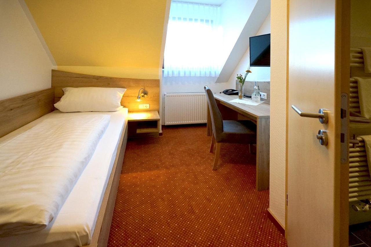 Hotel Gasthof Zum Biber Motten Bagian luar foto